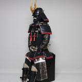 【O-016】Black Thread Laced Contemporary Small Plate Two-Piece Cuirass Armor:黒糸威当世小札二枚胴具足