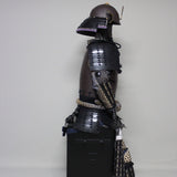 【O-043】Black Thread Laced Rusted Iron Two-Piece Cuirass Armor:黒糸威鉄錆二枚胴具足