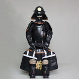 【O-049】Black Thread Laced Black Matte Riveted Two-Piece Cuirass Armor (Igaboshi Helmet)：黒糸威黒艶消鋲綴二枚胴具足（厳星兜）
