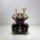 【O-003-K】Red thread laced large plate ō-yoroi armor (helmet only)：赤糸威本大札大鎧（兜のみ）