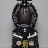 【O-043】Black Thread Laced Rusted Iron Two-Piece Cuirass Armor：黒糸威鉄錆二枚胴具足