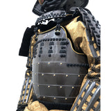 【O-069】Black thread laced chest-fastened ridge two-piece cuirass armor：黒糸威胸取鎬二枚胴具足