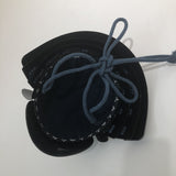 【O-058-K】Dark blue thread laced black barrel shoulder guards two-piece cuirass armor with a helmet featuring a kuwagata (horn-shaped crest) (helmet only)：紺糸威黒桶側二枚胴具足（鍬形）（兜のみ）