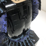 【O-058】Navy Blue Thread Laced Black Okegawa Two-Piece Cuirass Armor with Kuwagata Crest：紺糸威黒桶側二枚胴具足（鍬形）