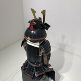 【O-047】Deep navy blue thread laced Iyo-style simple tied two-piece cuirass armor with matte lacquer finish：濃紺糸威伊予素懸二枚胴具足(艶消塗)