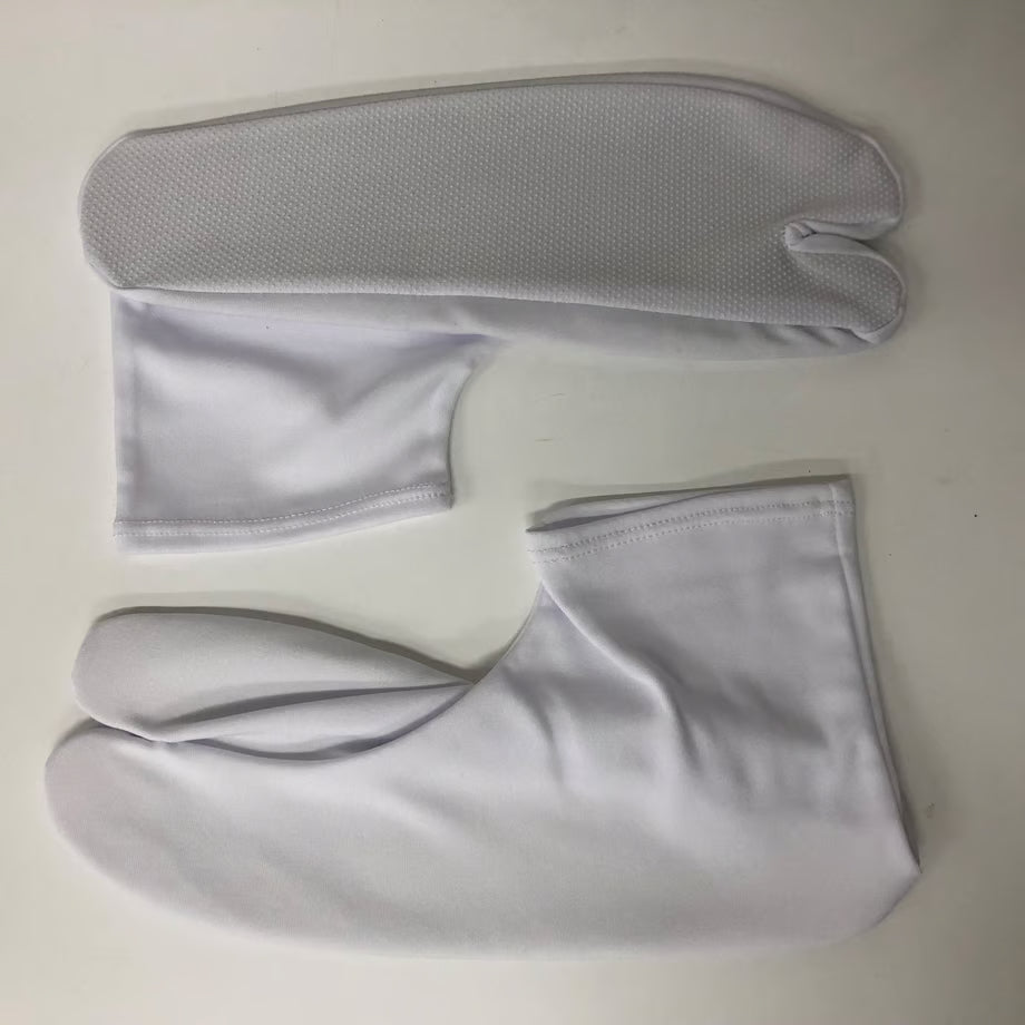 Stretchable Tabi
