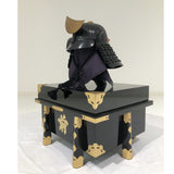 【O-036-K】Black thread laced vertical joined two-piece cuirass armor (helmet only)：黒糸威縦矧二枚胴具足（兜のみ）