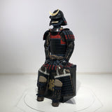 【O-055】Navy and red thread laced chest-fastened black barrel shoulder guards two-piece cuirass armor with twelve-plated helmet (hand-painted traditional lacquer finish)：紺赤糸威胸取黒桶側二枚胴具足・十二間兜（手時代塗）