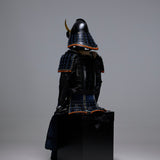 【O-051】Dark blue thread laced black matte riveted two-piece cuirass armor with peach-shaped helmet：紺糸威黒艶消鋲綴二枚胴具足（桃形兜）