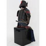 【O-055】Navy and red thread laced chest-fastened black barrel shoulder guards two-piece cuirass armor with twelve-plated helmet (hand-painted traditional lacquer finish)：紺赤糸威胸取黒桶側二枚胴具足・十二間兜（手時代塗）