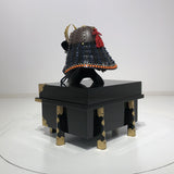 【O-045-K】Deep navy blue thread laced rusted iron riveted two-piece cuirass armor (helmet only)：紺糸威鉄錆鋲綴二枚胴具足（兜のみ）