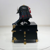 【O-055-K】Navy and Red Thread Laced Munetori Black Barrel-shaped Two-piece Dou Armor (Juunikoma) (Helmet Only)：紺赤糸威胸取黒桶側二枚胴具足（十二間）（兜のみ）