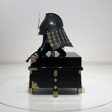 【O-023-K】Woodpecker thread laced vertical joined two-piece cuirass armor (helmet only)： 啄木糸威縦矧二枚胴（兜のみ）