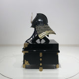【O-031-K】Kashidori thread laced two-piece cuirass armor (helmet only)：樫鳥糸威二枚胴具足（兜のみ）