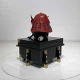 【O-062-K】Dark blue thread laced black barrel shoulder guards two-piece cuirass armor with period lacquer finish (helmet only)：濃紺糸威赤桶側二枚胴具足（時代塗）（兜のみ）