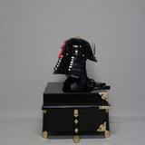 【O-057-K】Black and white thread laced black barrel shoulder guards two-piece cuirass armor (helmet only)：黒白糸威黒桶側二枚胴具足（兜のみ）