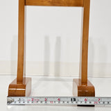 [A-030] Display stand for saihai (command baton)