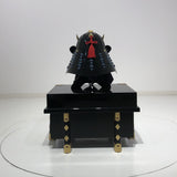 【O-063-K】Dark blue thread laced black barrel shoulder guards two-piece cuirass armor (helmet only)： 紺糸威黒桶側二枚胴具足（兜のみ）