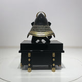 【O-031-K】Kashidori thread laced two-piece cuirass armor (helmet only)：樫鳥糸威二枚胴具足（兜のみ）