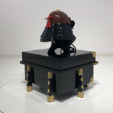 【O-059-K】Deep navy blue thread laced brown barrel shoulder guards two-piece cuirass armor (helmet only)：濃紺糸威茶桶側二枚胴具足（兜のみ）