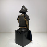 【O-069】Black thread laced chest-fastened ridge two-piece cuirass armor：黒糸威胸取鎬二枚胴具足