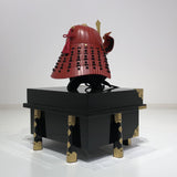【O-033-K】Black thread laced Iyo-style waist-guard two-piece cuirass armor (aged finish) (helmet only)：黒糸威伊予腰取二枚胴具足（時代仕上げ）（兜のみ）