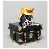 【O-073-K】White thread laced gold-lacquered barrel shoulder guards two-piece cuirass armor (helmet only)：白糸威金塗桶側二枚胴具足（兜のみ）