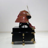 【O-038-K】Red thread laced large-sleeved red two-piece cuirass armor (helmet only)：赤糸威大袖赤二枚胴具足（兜のみ）