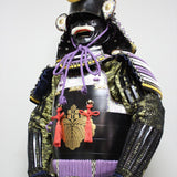 【O-039】Pale Wisteria and White Thread Laced Fur Decorated Two-Piece Cuirass Armor：藤白糸威毛立二枚胴具足