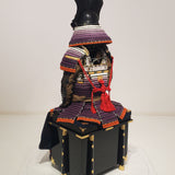 【O-011】Large Plate Purple Gradation Laced Haramaki Armor (Ninotani Helmet)：本大札紫裾濃威腹巻鎧（二之谷兜）