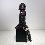 【O-055】Navy and red thread laced chest-fastened black barrel shoulder guards two-piece cuirass armor with twelve-plated helmet (hand-painted traditional lacquer finish)：紺赤糸威胸取黒桶側二枚胴具足・十二間兜（手時代塗）