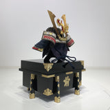 【O-013-K】Deep navy blue thread laced fur pull two-piece cuirass armor (helmet only)：紺糸威毛引二枚胴（兜のみ）