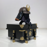 【O-045-K】Deep navy blue thread laced rusted iron riveted two-piece cuirass armor (helmet only)：紺糸威鉄錆鋲綴二枚胴具足（兜のみ）
