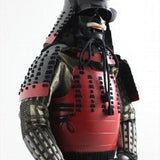 【O-067】Black thread laced Yamatomune shoulder plates two-piece cuirass armor：黒糸威山道頭札二枚胴具足