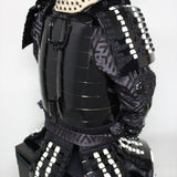 【O-057】Black and White Thread Laced Black Okegawa Two-Piece Cuirass Armor：黒白糸威黒桶側二枚胴具足