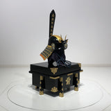 【O-032-K】Deep navy blue thread laced chest-guard two-piece cuirass armor (helmet only)：紺糸威胸取二枚胴具足（兜のみ）
