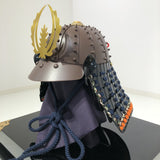 【O-045-K】Deep navy blue thread laced rusted iron riveted two-piece cuirass armor (helmet only)：紺糸威鉄錆鋲綴二枚胴具足（兜のみ）
