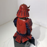 【O-062】Two-Piece Armor with Red Barrel Shoulder Guards, Deep Navy Blue Lacing, and Hand-Painted Lacquer Finish：濃紺糸威赤桶側二枚胴具足（手時代塗）