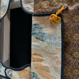 [B-058] Marutake Gold Brocade Jinbaori – Long-Length Style with Shoulder Panels
