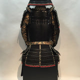 【O-068】Black thread laced vertical seam Iyo-style two-piece cuirass armor：▲黒糸威縦矧伊予二枚胴具足
